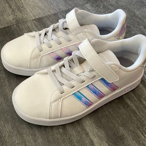 ADIDAS- Brand new Velcro Grand Court Sneaker.